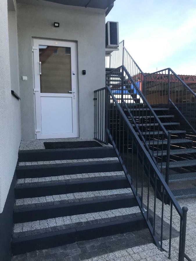 Apartamenty Shark غيجيتسكو المظهر الخارجي الصورة
